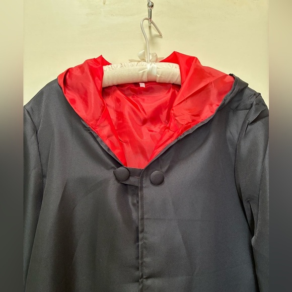 🆕 Black Wizard Robe with Hood and Red Lining. Includes scarf and wand XXL - Picture 2 of 7